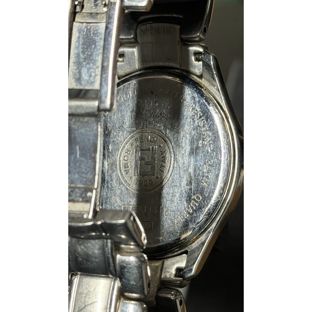 Fendi Swiss Made Stainless Steel Watch 38mm Date‎ Silver Dial - Picture 10 of 16